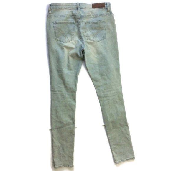 William Rast Womens Jeans Size 27 Skinny Mid Rise Ripped Distresed Light Wash - Picture 3 of 8
